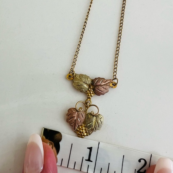 Vintage Black Hills Gold Necklace 10k gold with stamp - Picture 3 of 5